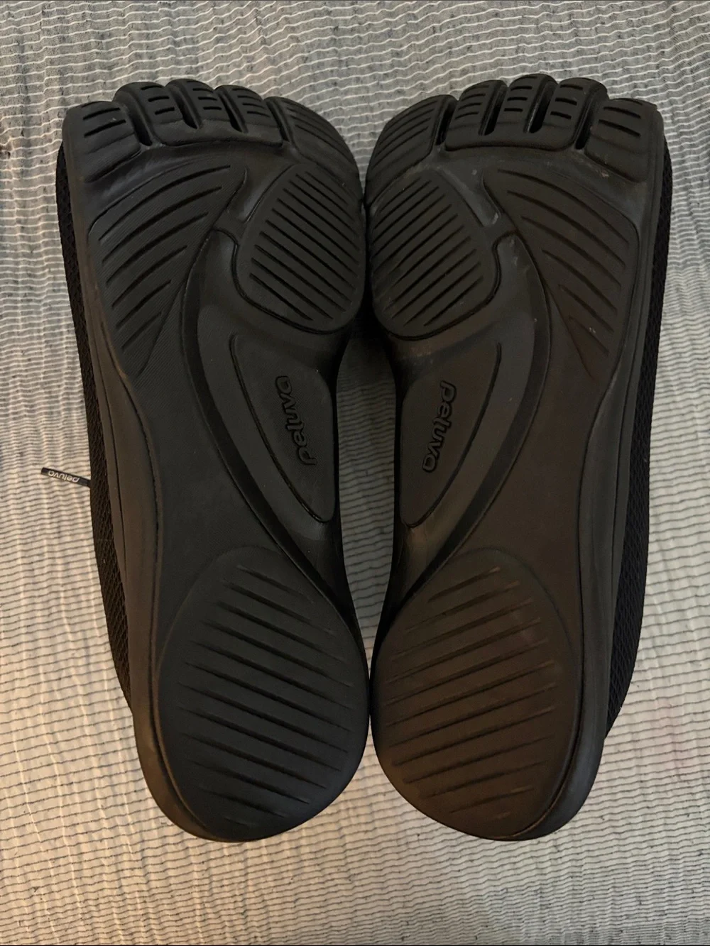 Peluva Strand Sport Mesh Athletic Shoes